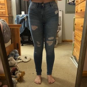 Medium wash Hollister jeans